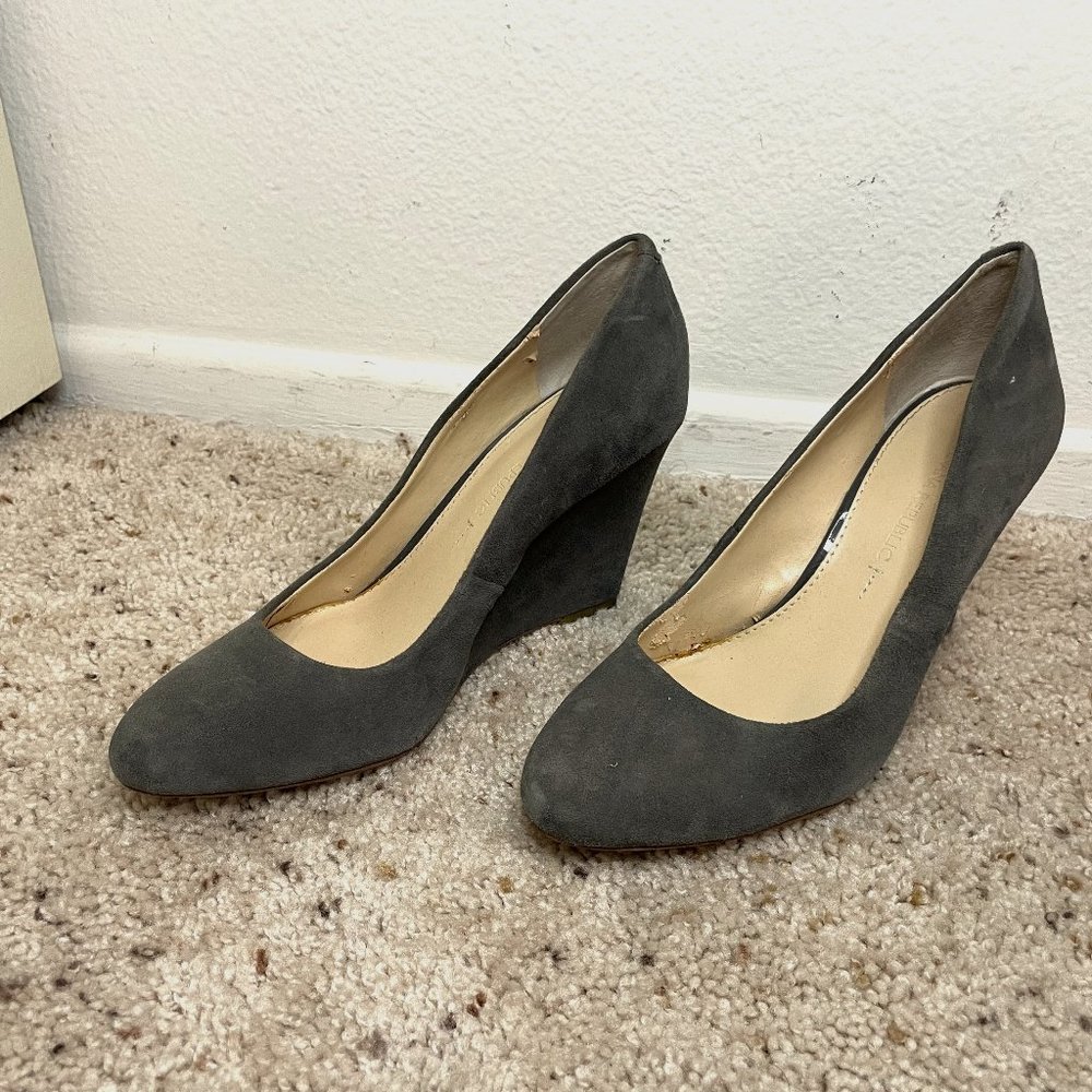 Banana Republic Grey Wedges